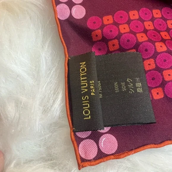 Louis Vuitton Silk scarf💜❤️🩷 - Picture 3 of 10